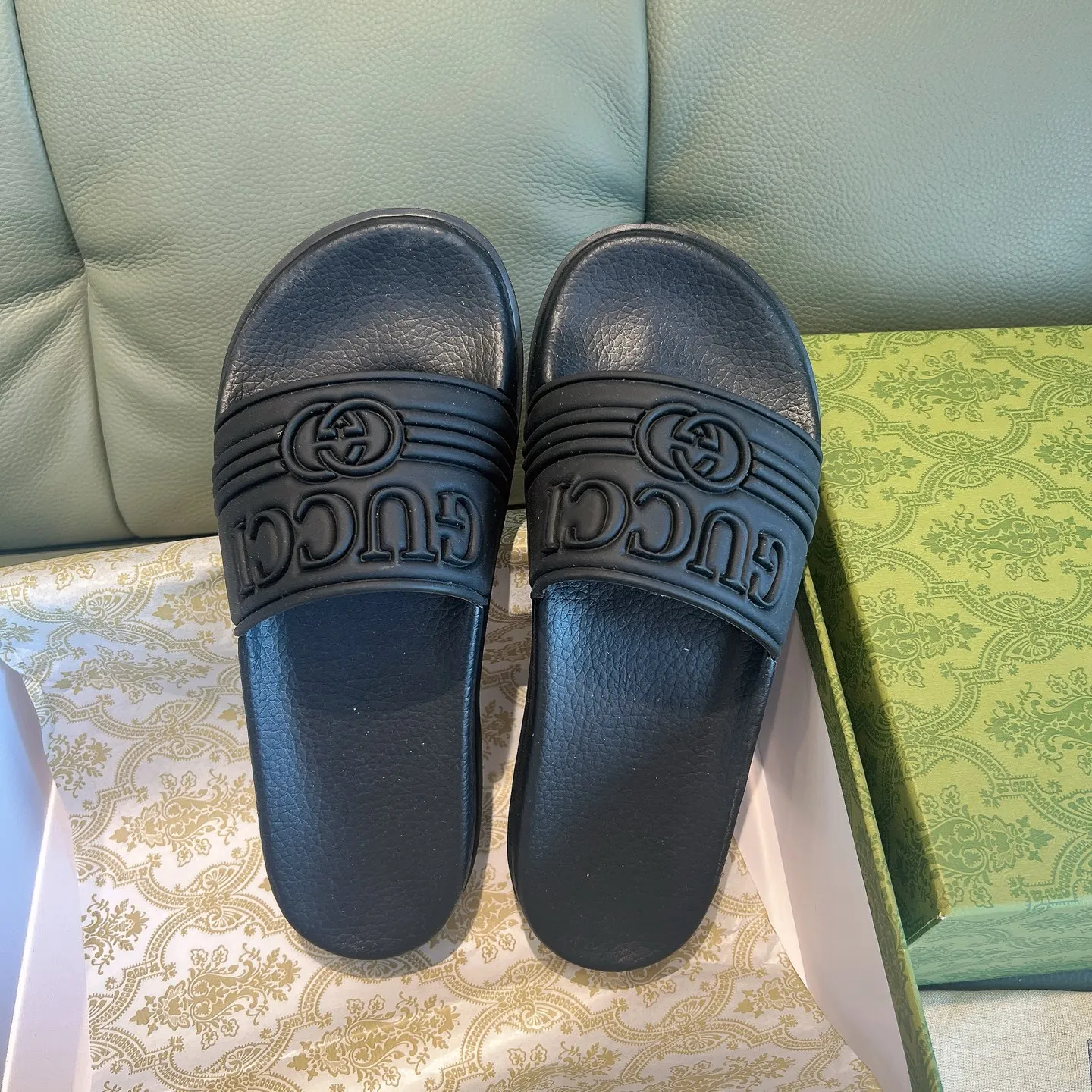 Men's Men's Shoes 130🐮🐮Gucci Gucci Slippers Gucci 2024 latest beach sandals slippers Original molding double G LOGO Original molding consistent Outsole: Men's Men's Shoes u double-layer outsole Size: 35-46
